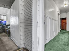 1470 W Adams Boulevard, Los Angeles CA 90007