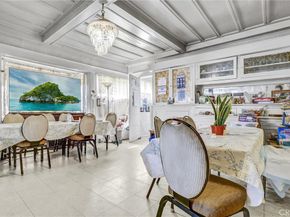 1470 W Adams Boulevard, Los Angeles CA 90007