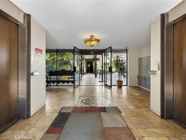 525 S Ardmore Avenue 257, Los Angeles CA 90020