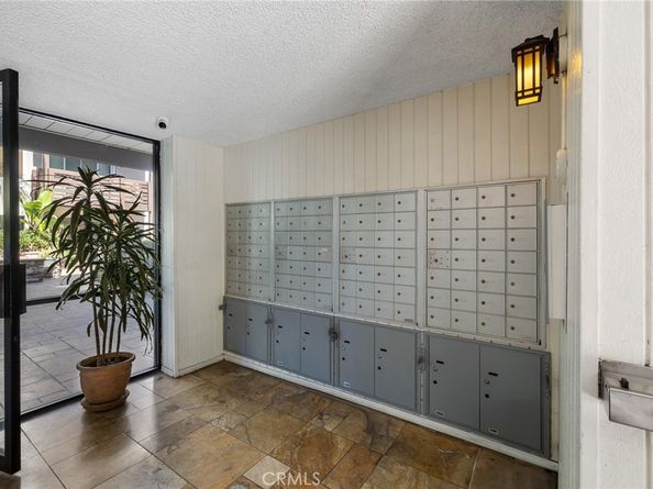 525 S Ardmore Avenue 257, Los Angeles CA 90020