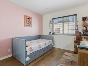 5340 Las Virgenes 11, Calabasas CA 91302