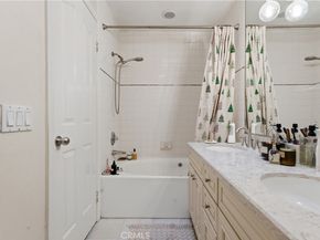 5340 Las Virgenes 11, Calabasas CA 91302