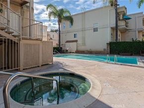 5340 Las Virgenes 11, Calabasas CA 91302