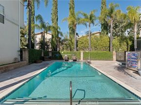 5340 Las Virgenes 11, Calabasas CA 91302