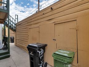 2113 Venice, Los Angeles CA 90006