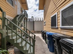 2113 Venice, Los Angeles CA 90006