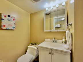 6118 Bellingham Avenue, North Hollywood CA 91606