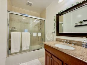 6118 Bellingham Avenue, North Hollywood CA 91606