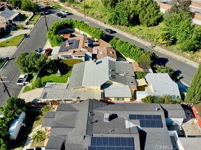 6118 Bellingham Avenue, North Hollywood CA 91606