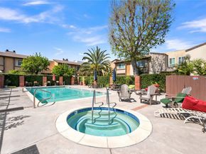 8435 Burnet 105, North Hills CA 91343