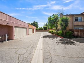 8435 Burnet 105, North Hills CA 91343