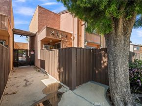 8435 Burnet 105, North Hills CA 91343