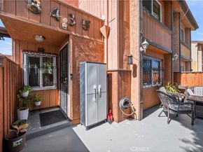 8435 Burnet 105, North Hills CA 91343