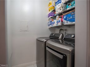 7554 Corbin 4, Reseda CA 91335
