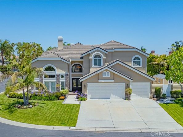 6561 Horseshoe Lane, Huntington Beach CA 92648