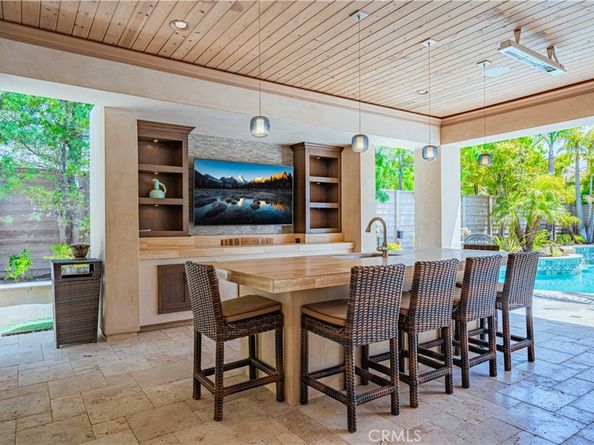 6561 Horseshoe Lane, Huntington Beach CA 92648