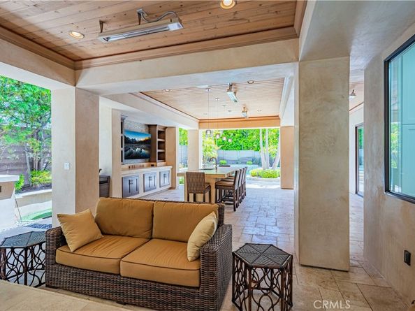 6561 Horseshoe Lane, Huntington Beach CA 92648