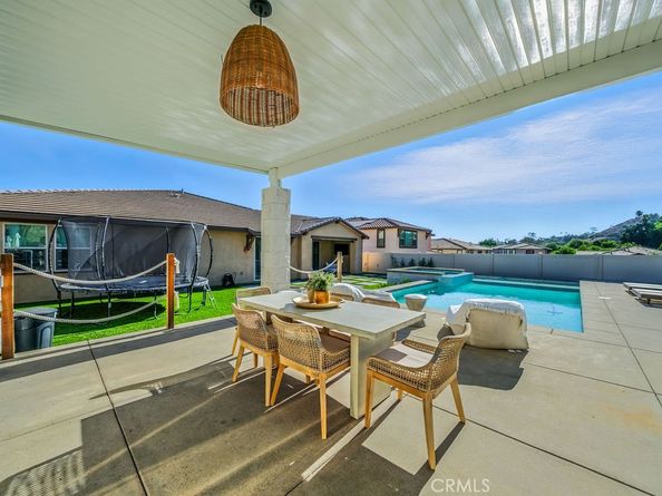 2428 Monroe Place, Escondido CA 92027