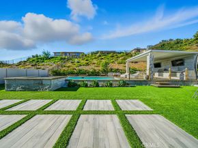 2428 Monroe Place, Escondido CA 92027