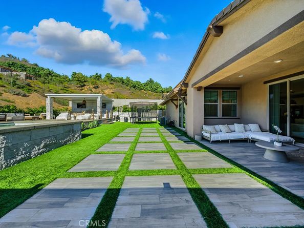 2428 Monroe Place, Escondido CA 92027