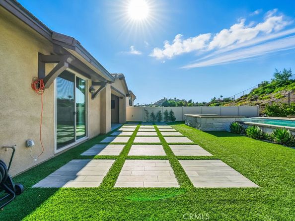 2428 Monroe Place, Escondido CA 92027