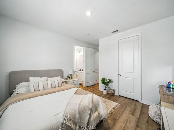 2428 Monroe Place, Escondido CA 92027