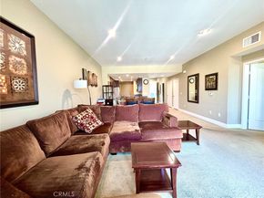 300 E 4th Street 422, Long Beach CA 90802