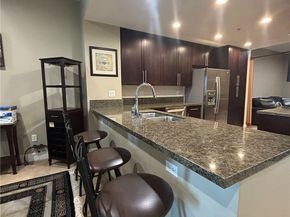 300 E 4th Street 422, Long Beach CA 90802