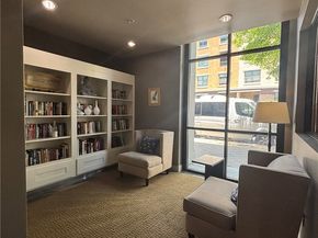 300 E 4th Street 422, Long Beach CA 90802