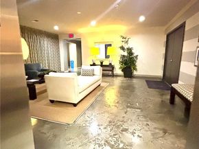 300 E 4th Street 422, Long Beach CA 90802