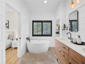 7422 valaho, Tujunga CA 91042