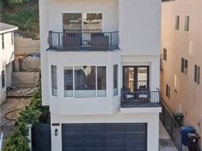 7422 valaho, Tujunga CA 91042