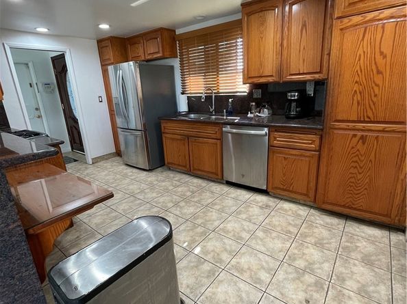 19426 Belshaw Avenue, Carson CA 90746