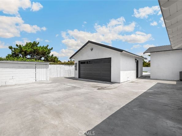 3033 E Sunset Hill Drive, West Covina CA 91791