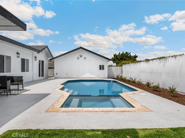3033 E Sunset Hill Drive, West Covina CA 91791