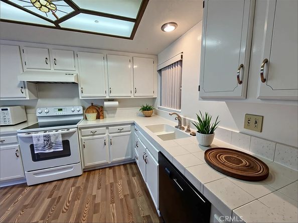 5359 Algarrobo A, Laguna Woods CA 92637