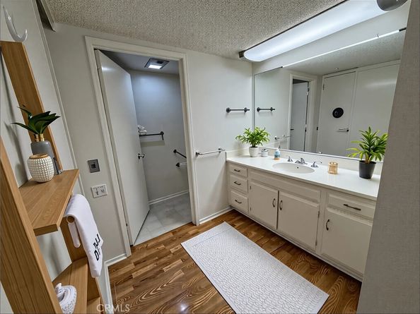 5359 Algarrobo A, Laguna Woods CA 92637