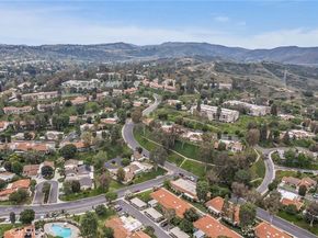 5359 Algarrobo A, Laguna Woods CA 92637