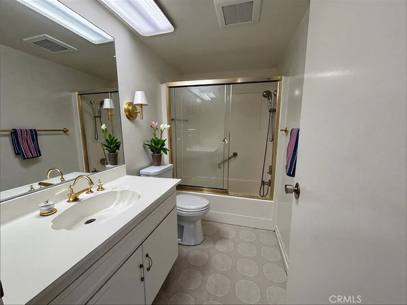 5359 Algarrobo A, Laguna Woods CA 92637