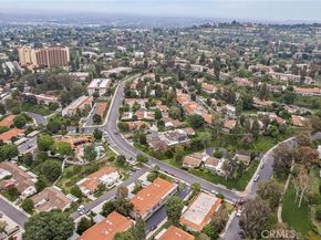 5359 Algarrobo A, Laguna Woods CA 92637