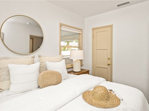 309 15th Street, Seal Beach CA 90740