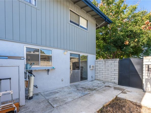1107 W Memory Lane 17A, Santa Ana CA 92706
