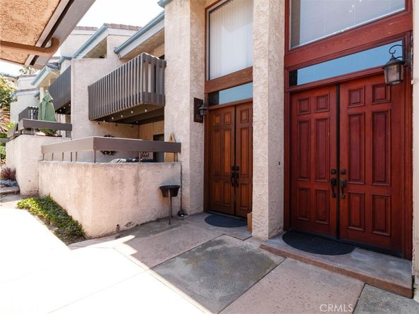 2298 Rose Avenue 110, Signal Hill CA 90755