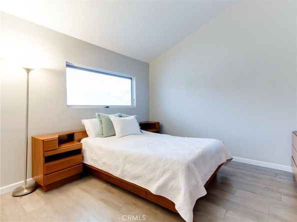 2298 Rose Avenue 110, Signal Hill CA 90755