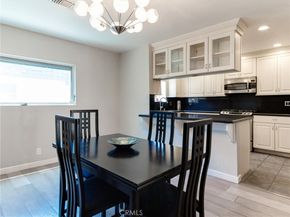 2298 Rose Avenue 110, Signal Hill CA 90755