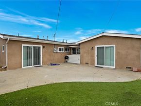 1001 N Hanover Pl, Anaheim CA 92801