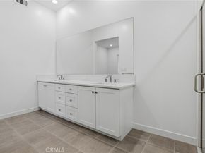 1851 S Union 6, Anaheim CA 92805