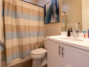 5786 Acacia Lane, Lakewood CA 90712