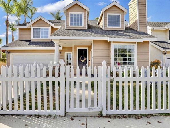 1813 Huntington Street, Huntington Beach CA 92648