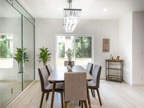 1944 Glendon 209, Los Angeles CA 90025